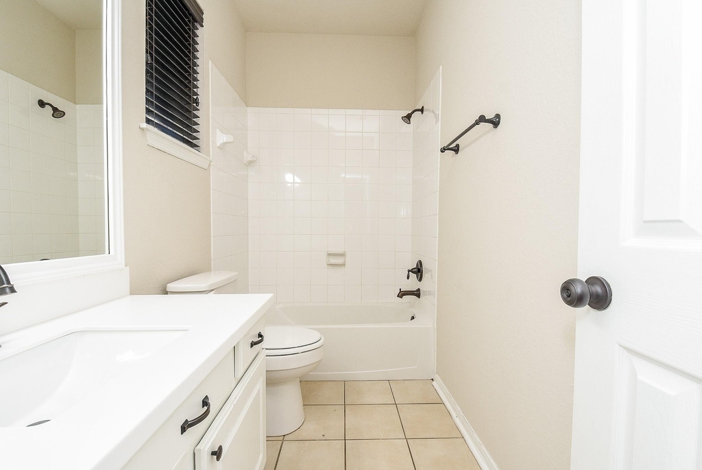 9135 Edgeloch Drive - Photo 27