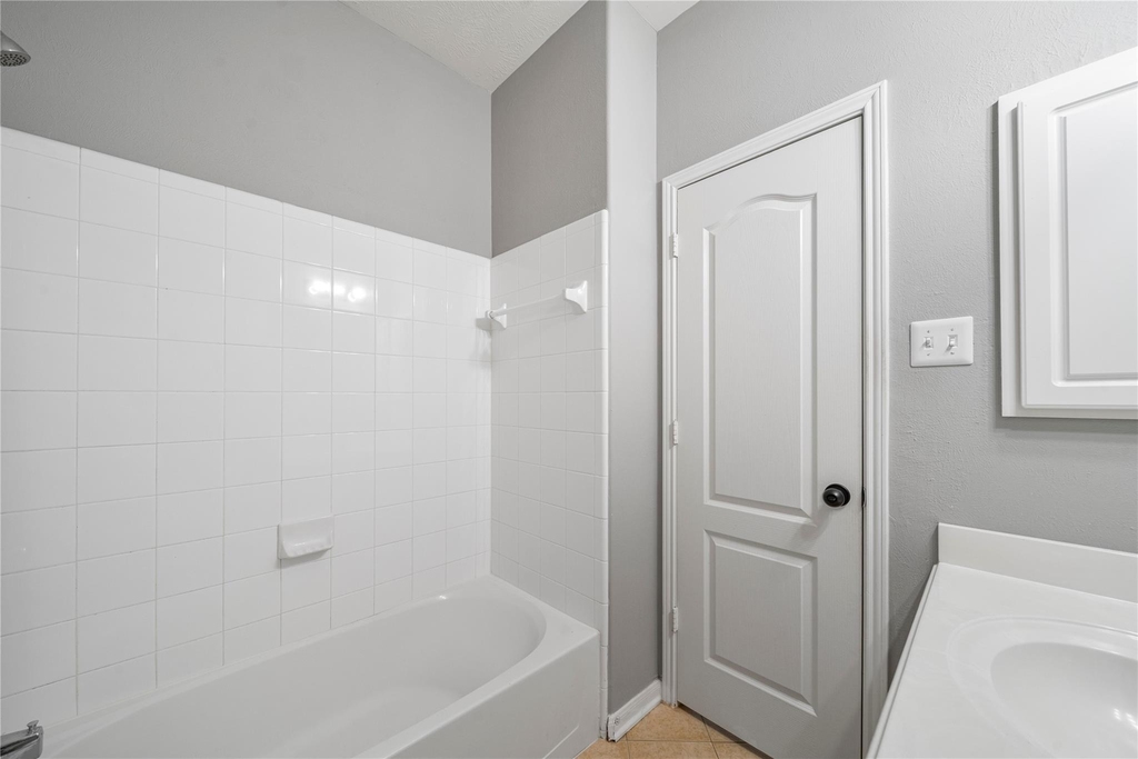 24910 Crystal Stone Lane - Photo 38
