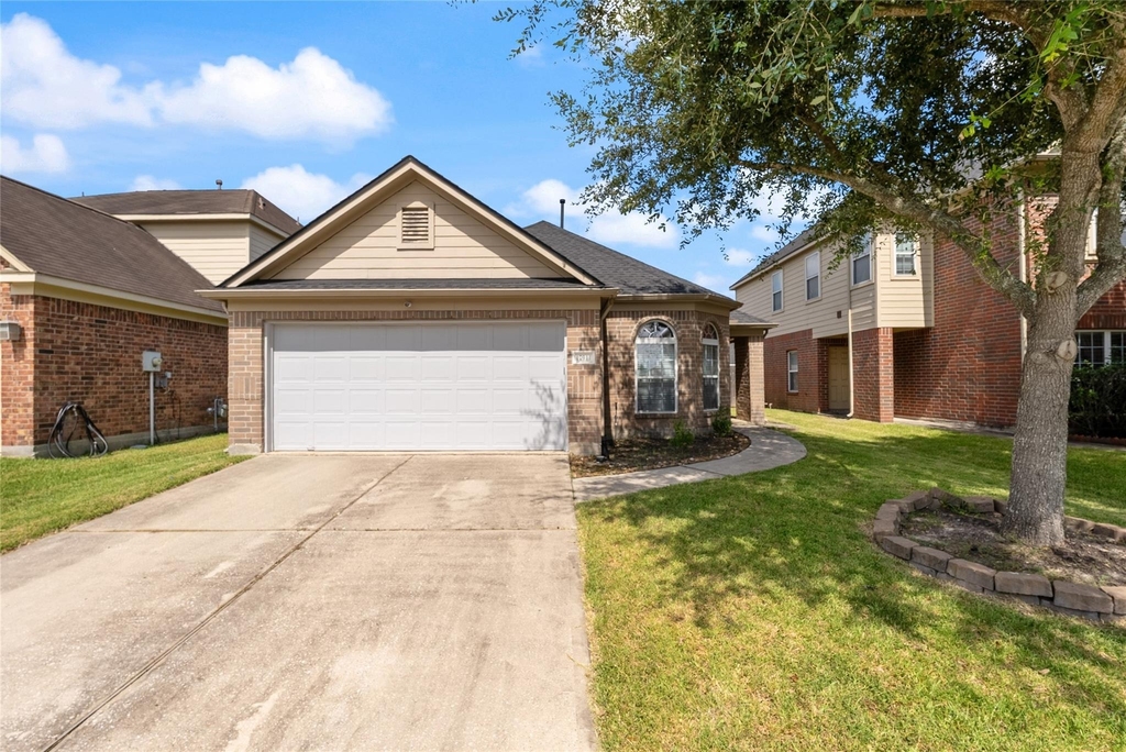 17911 Egret Lake Way - Photo 0