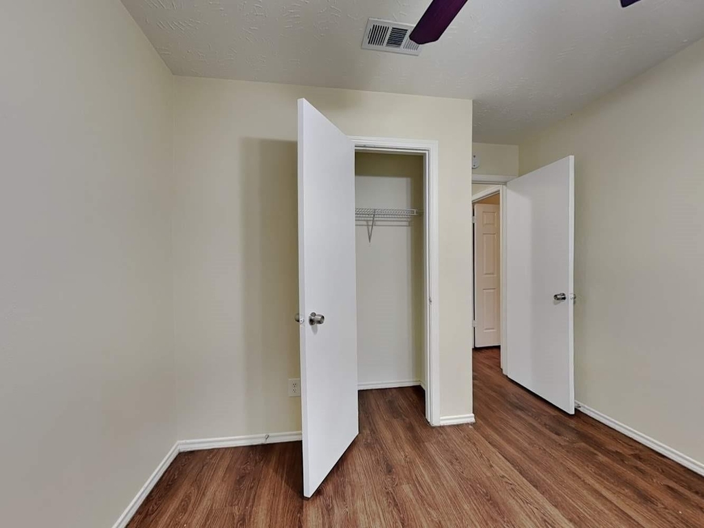 3902 Mattingham Drive - Photo 10
