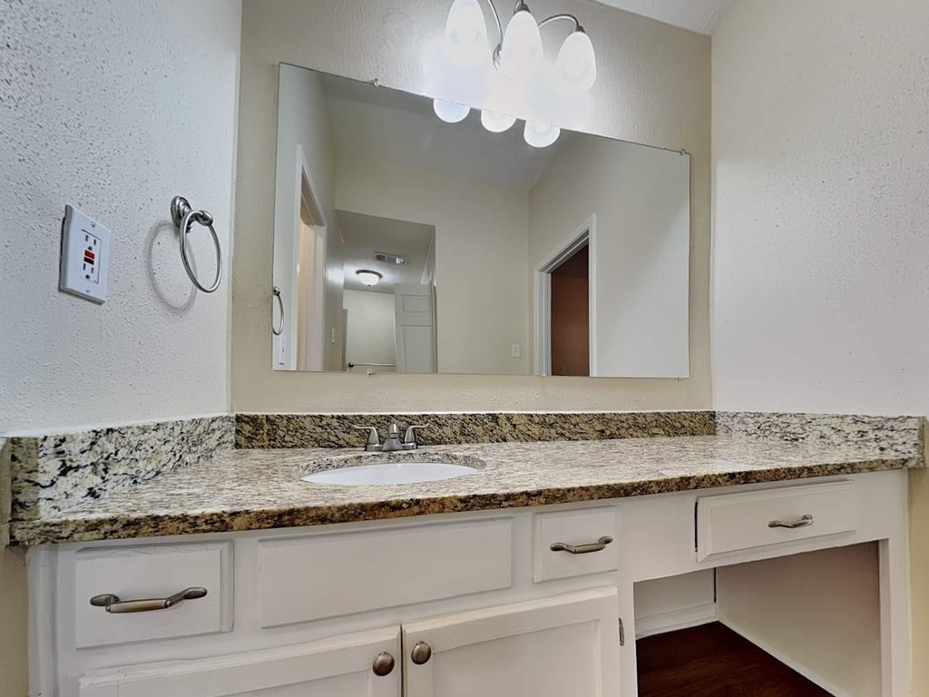 3902 Mattingham Drive - Photo 12