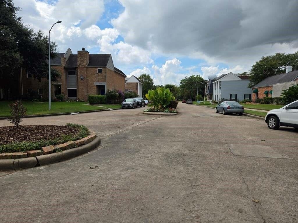 1779 Saxony Lane - Photo 22