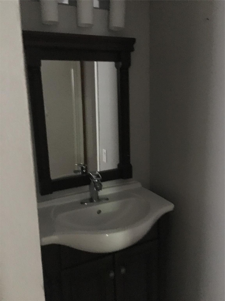 404 Hawthorne Street - Photo 14