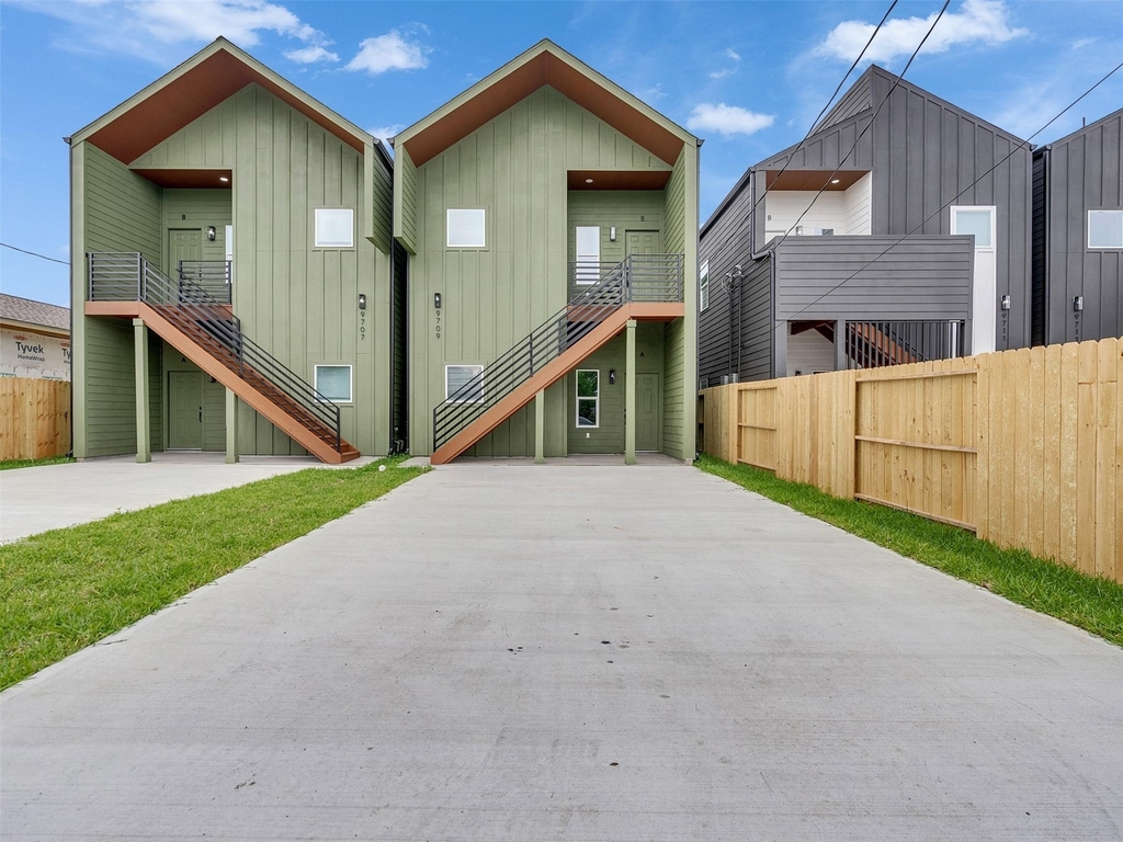 9709 Cargill Street - Photo 29