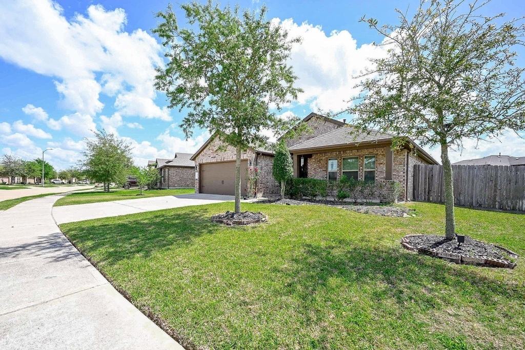 18335 Stablewood Manor Trail - Photo 1