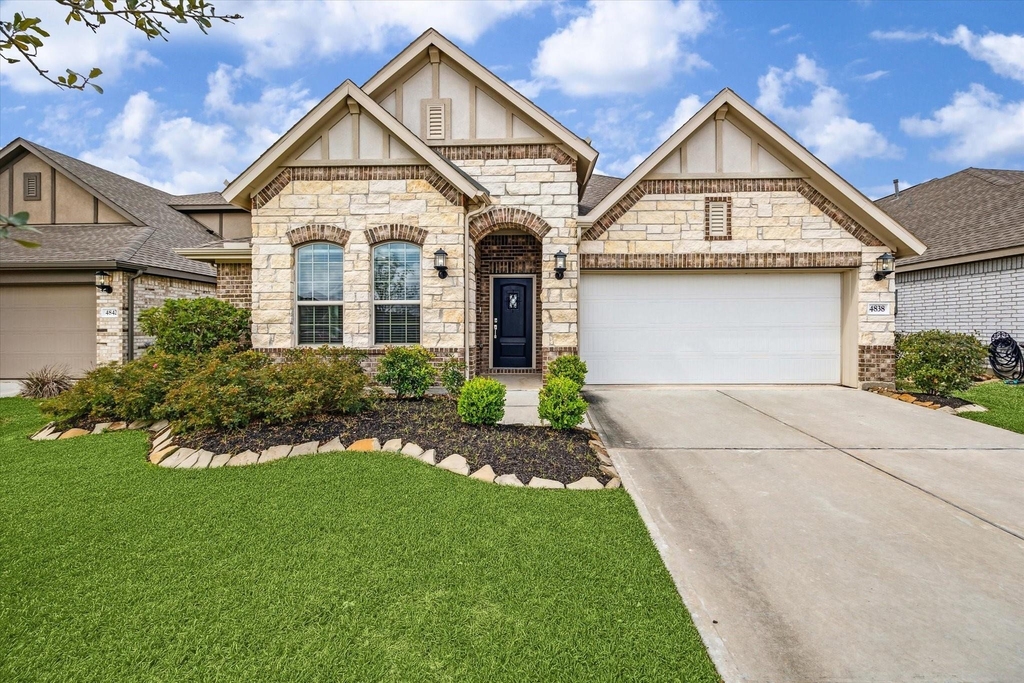 4838 Albany Ridge Lane - Photo 0