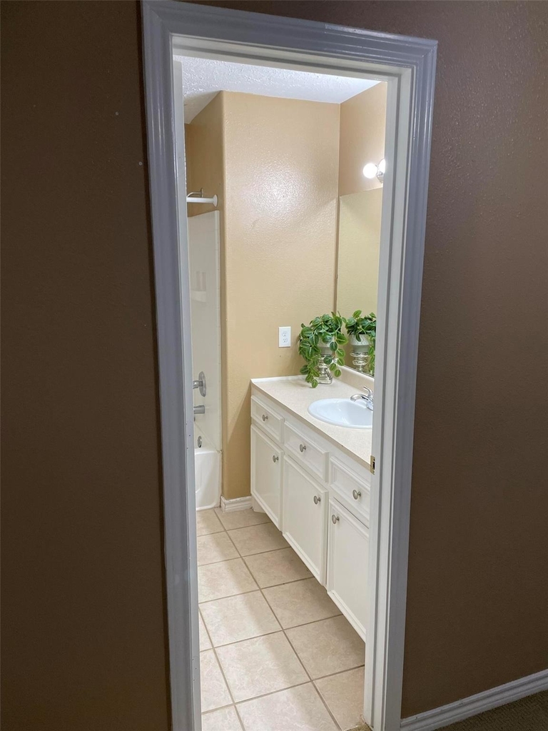 1499 E Dallas Street - Photo 7