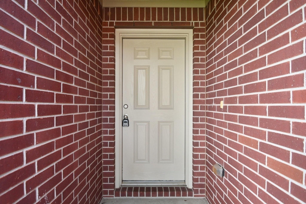25038 Tancy Ranch Court - Photo 2