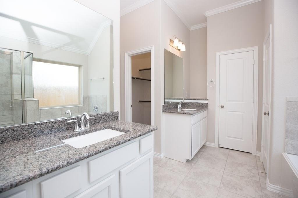 15810 Vanderpool River Drive Drive - Photo 13