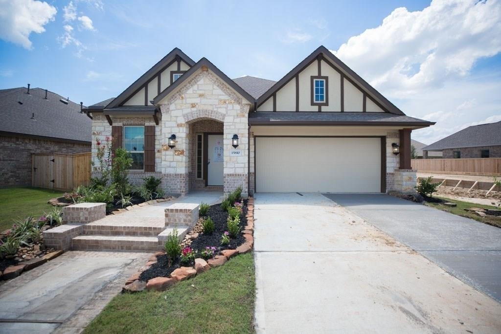 15810 Vanderpool River Drive Drive - Photo 2