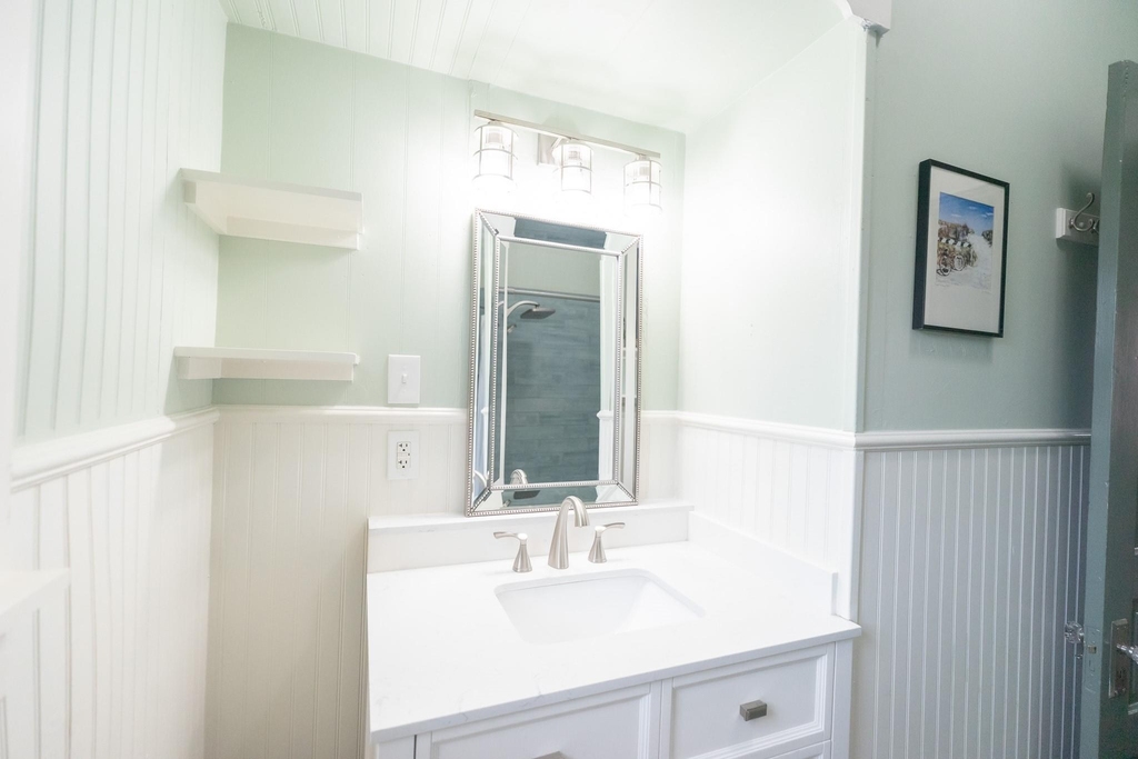 2124 35th Street - Photo 13