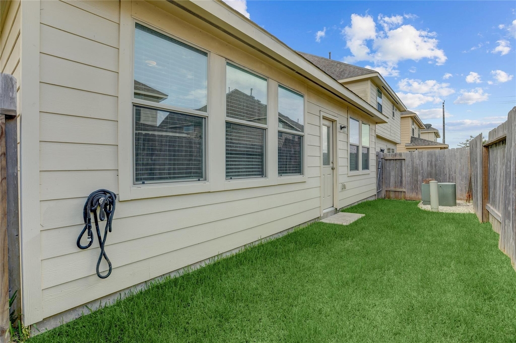 14230 Rim Side Trl - Photo 19