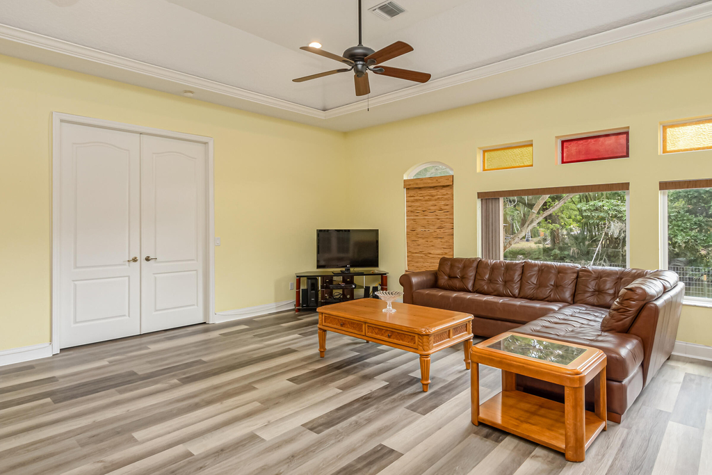 315 Enola Place - Photo 6