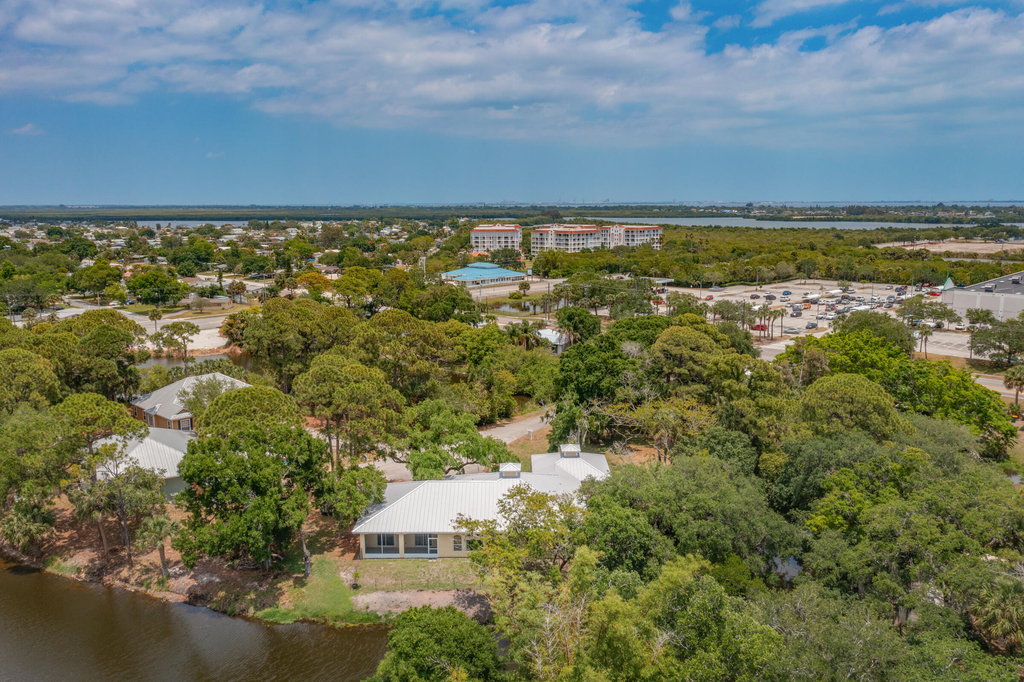 315 Enola Place - Photo 30