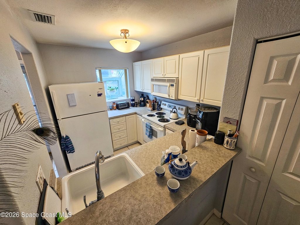 342 Seaport Boulevard - Photo 4