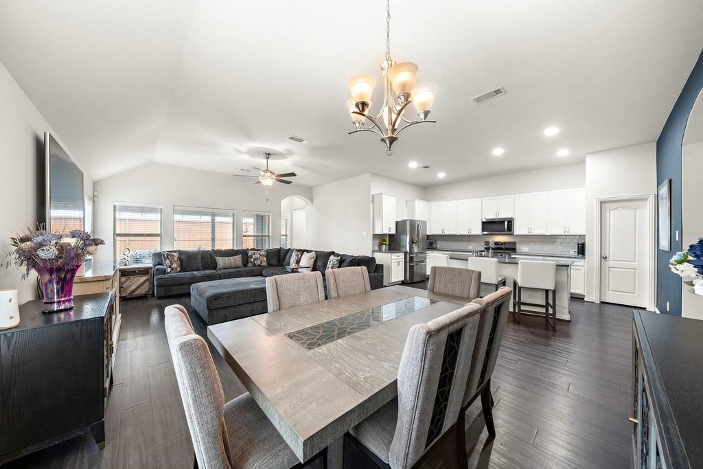 23706 Via Viale Drive - Photo 8