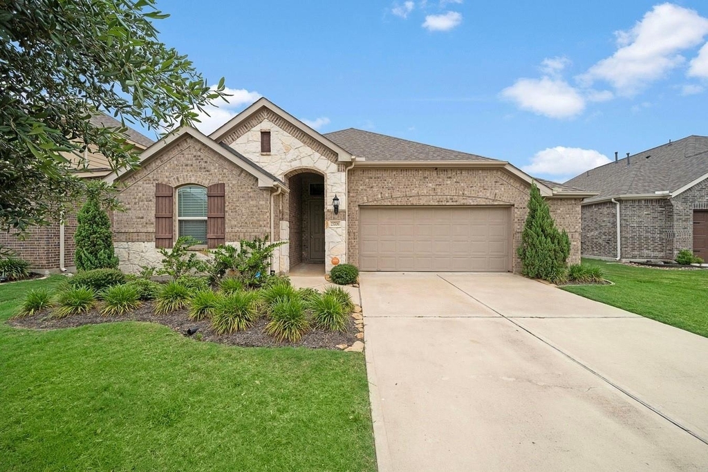 23706 Via Viale Drive - Photo 0