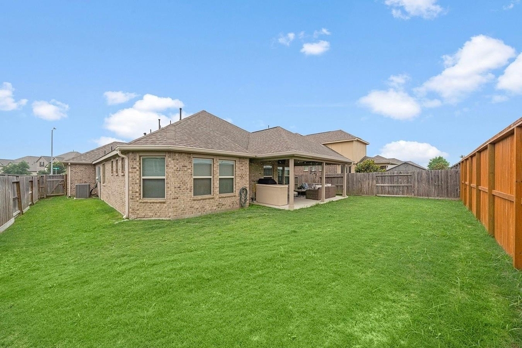 23706 Via Viale Drive - Photo 19