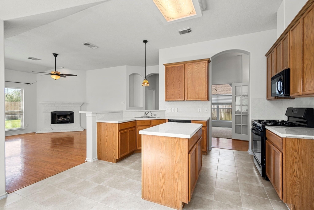9907 Brandywood Circle - Photo 8