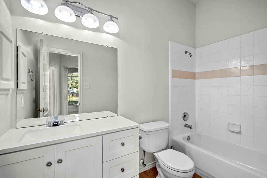 9907 Brandywood Circle - Photo 18