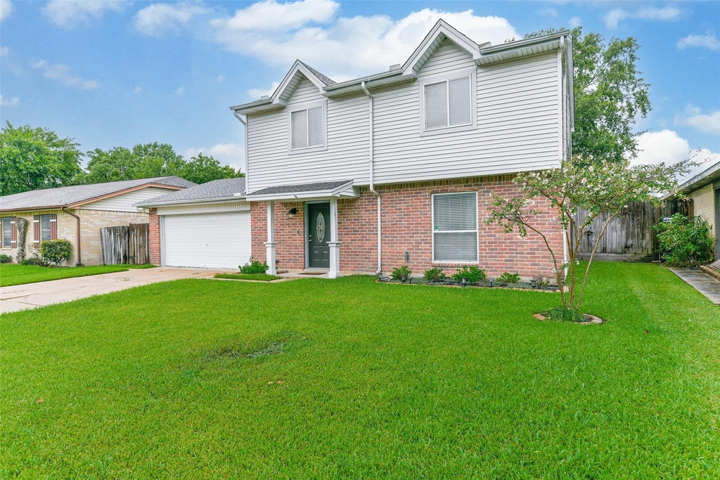 207 Woodvale Drive - Photo 2