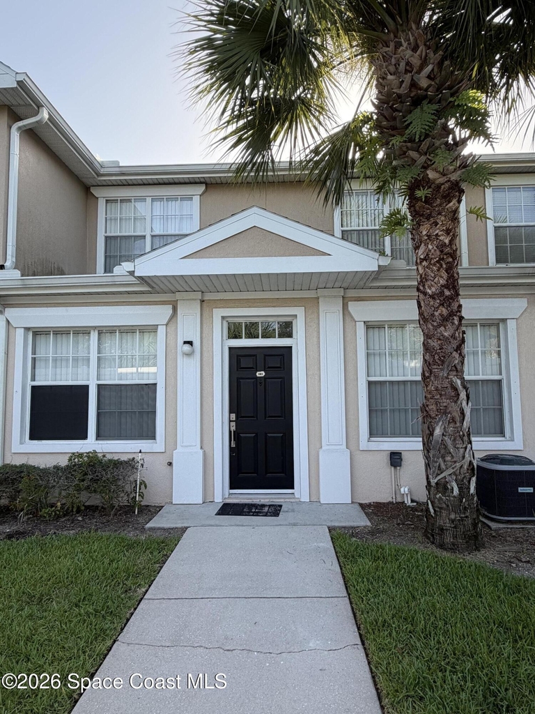 105 Turpial Way - Photo 0