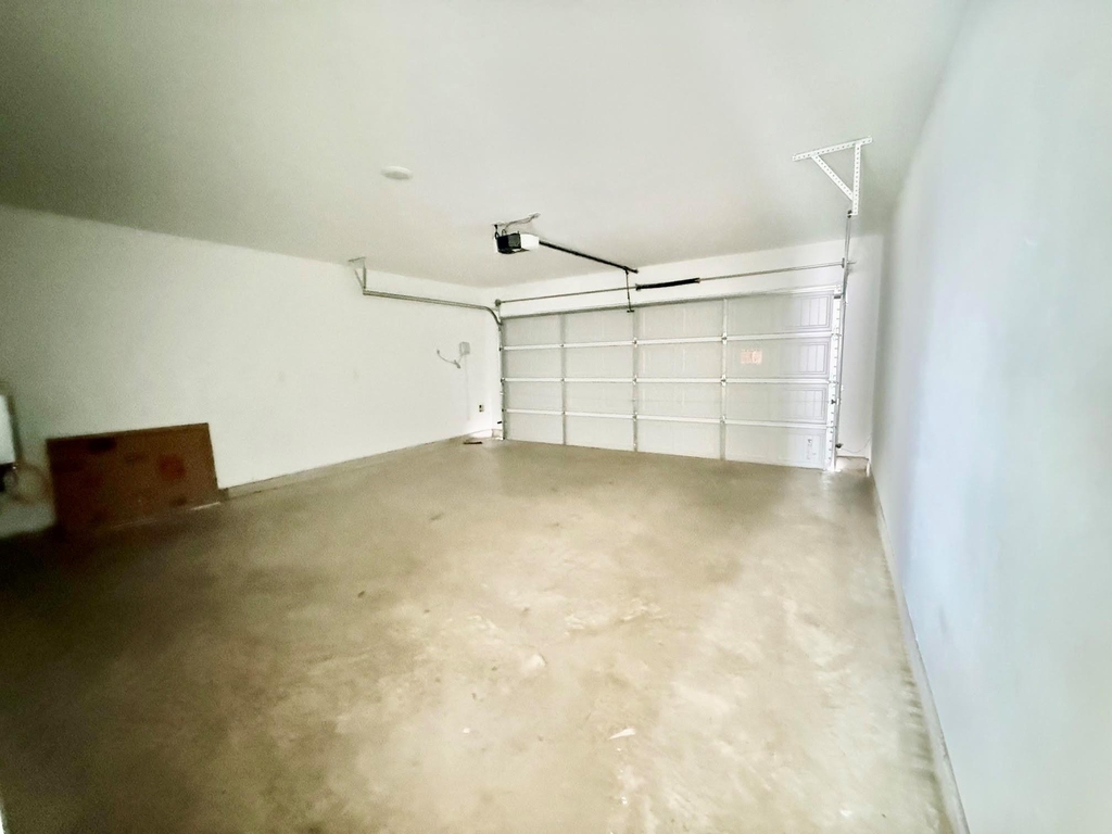 6611 Water Oak Green Lane - Photo 11