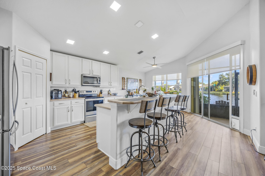 1785 Ficus Point Drive - Photo 10