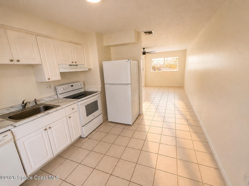 247 Canaveral Beach Boulevard - Photo 4