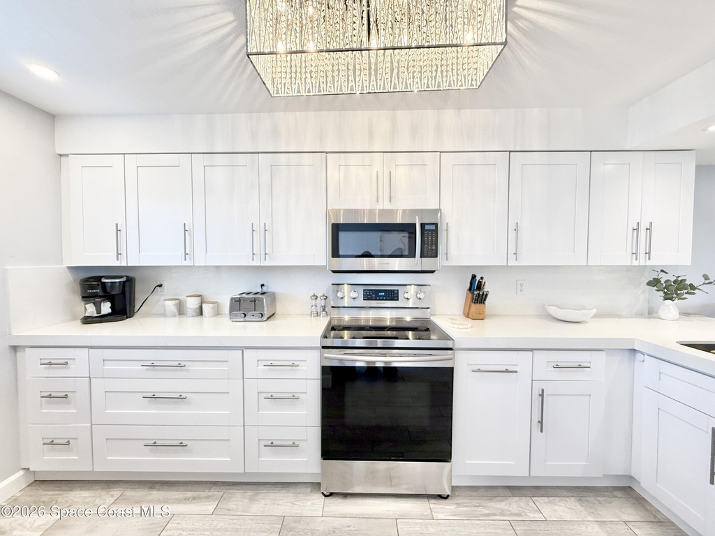 3170 N Atlantic Avenue - Photo 9