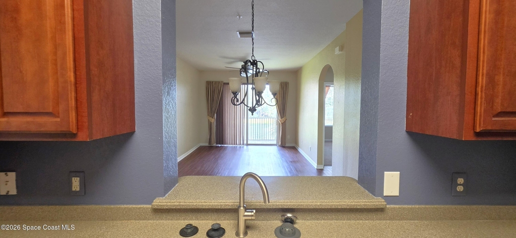 1576 Peregrine Circle - Photo 10