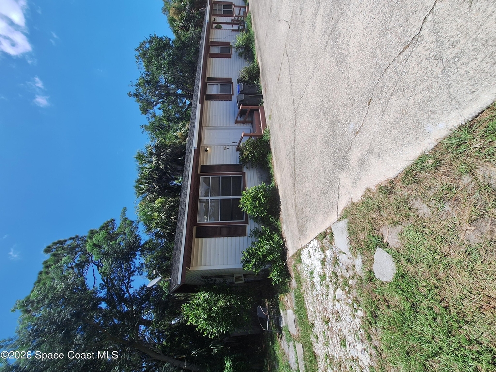 246 Jepson Street - Photo 10