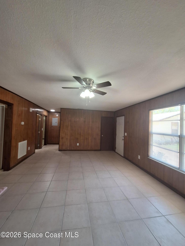 246 Jepson Street - Photo 7