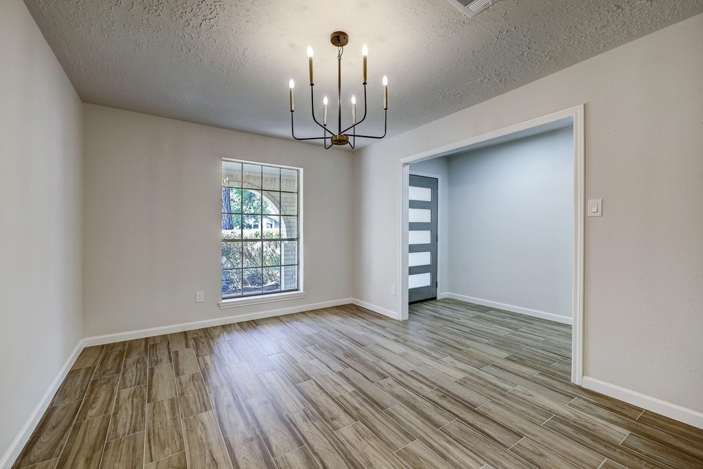 9723 Galston Lane - Photo 5