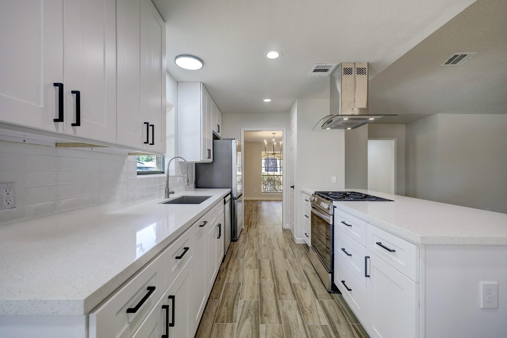 9723 Galston Lane - Photo 7