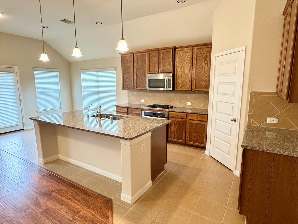 26934 Churchill Gate - Photo 12