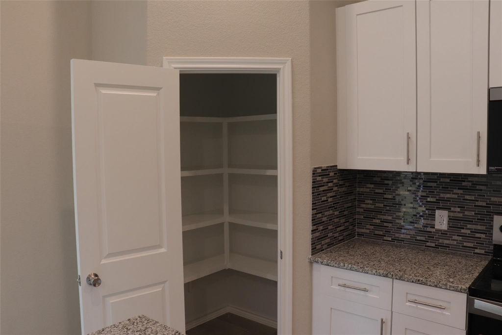 9810 Arbor Oak - Photo 3