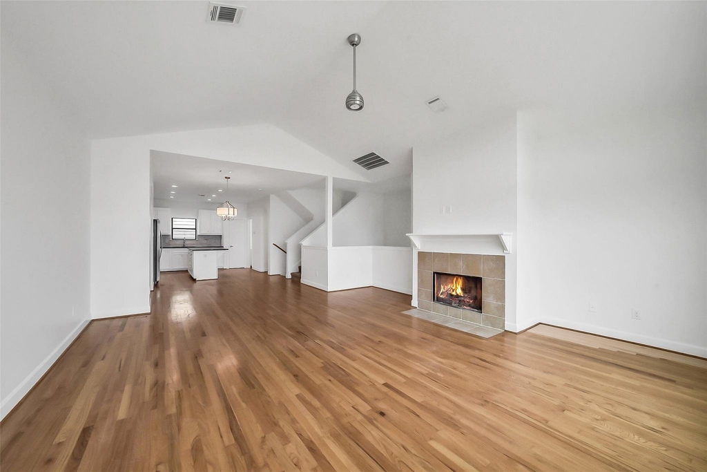 650 Westcross Street - Photo 26