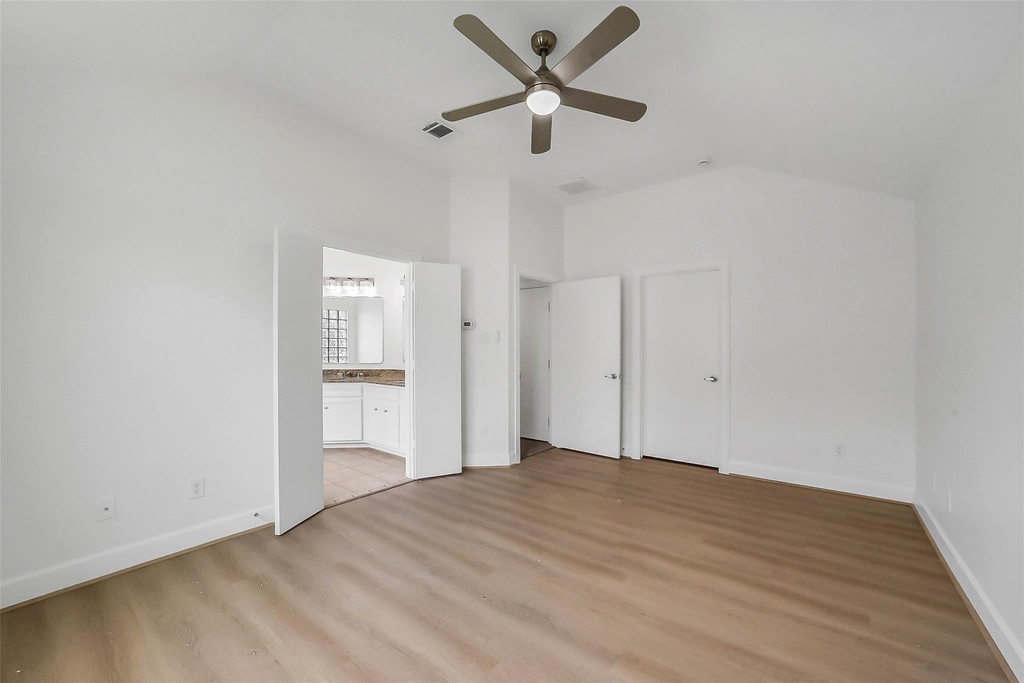 650 Westcross Street - Photo 28