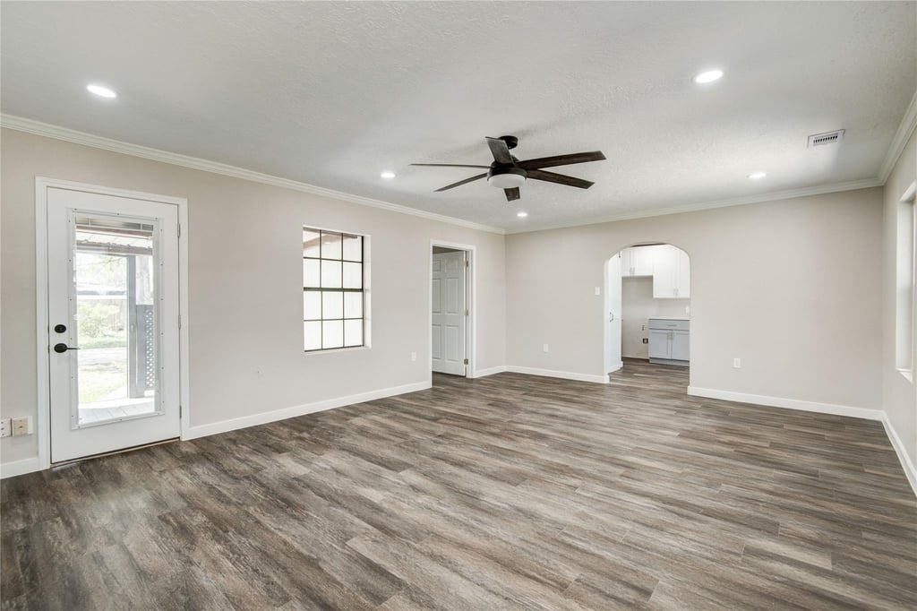 418 S Kansas Street - Photo 27