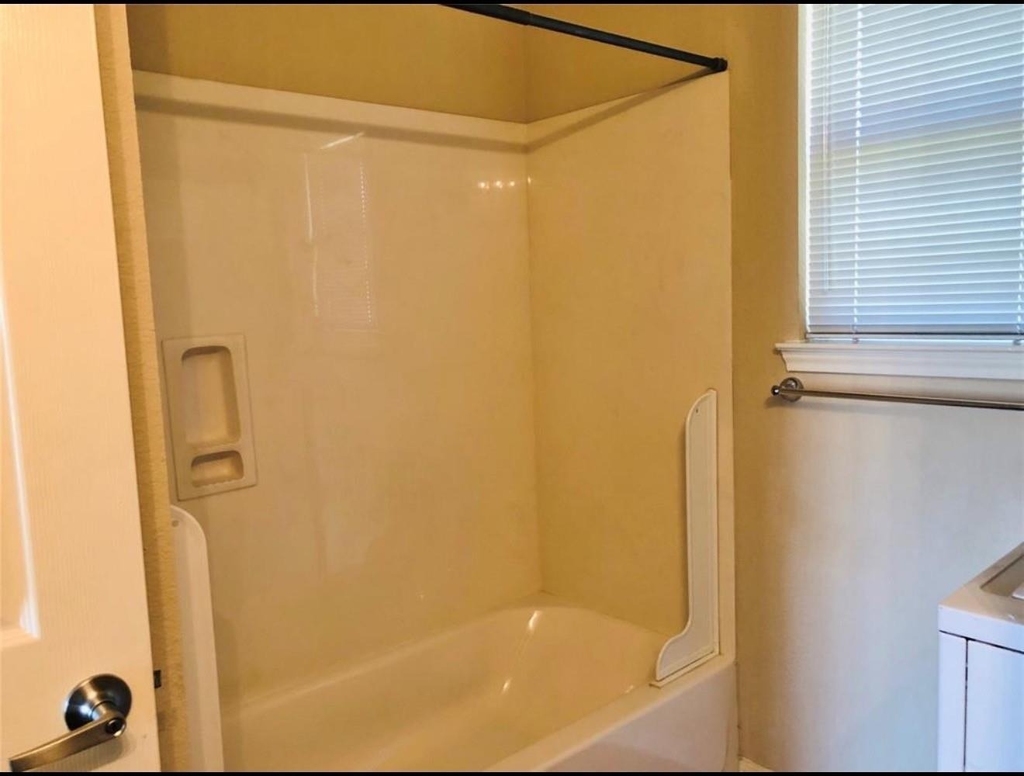 2508 S Houston Avenue - Photo 9