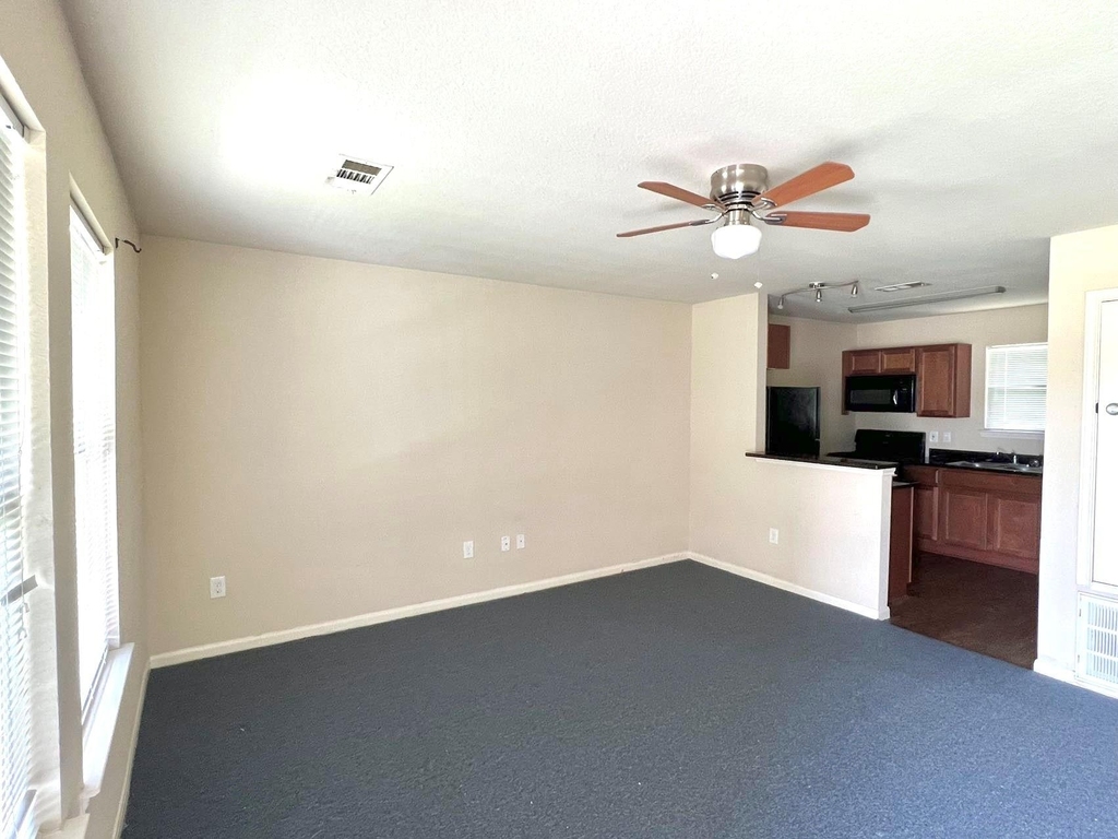 2508 S Houston Avenue - Photo 2
