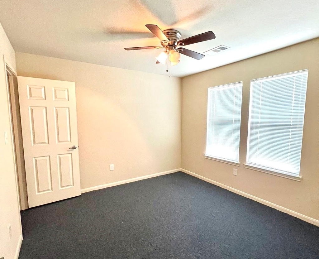 2508 S Houston Avenue - Photo 4