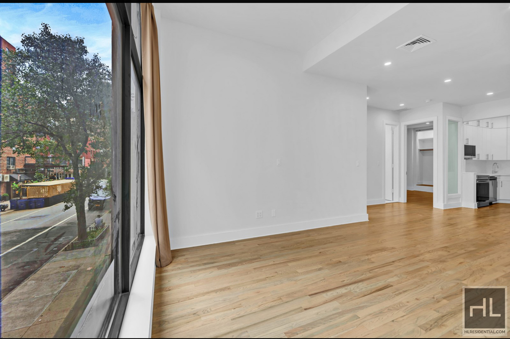 East 27 Street - Photo 1
