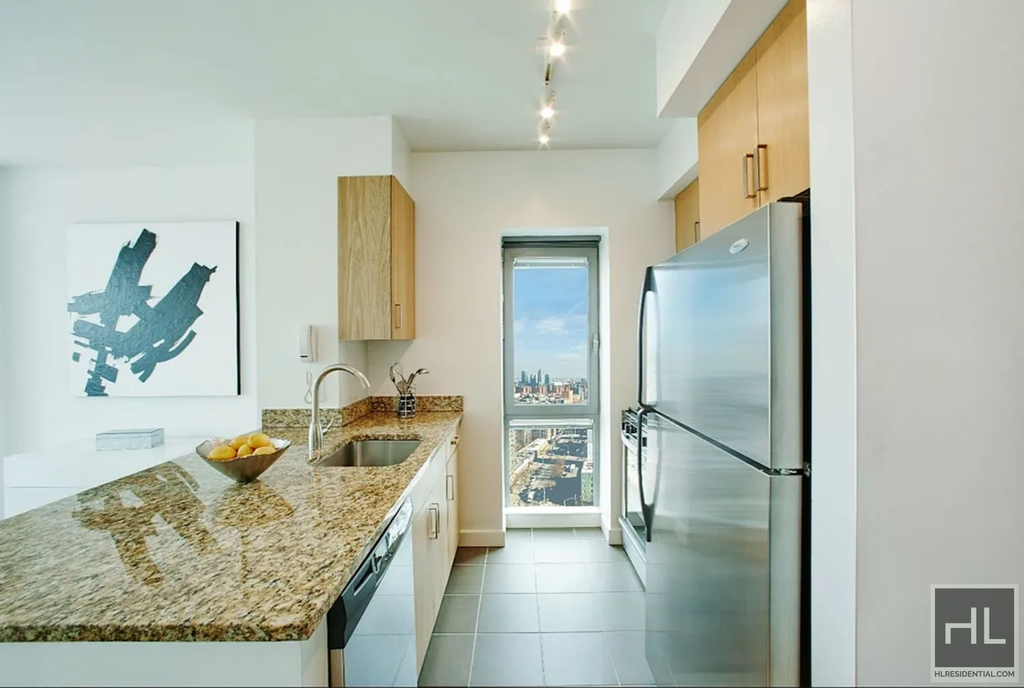 Ludlow Street - Photo 5