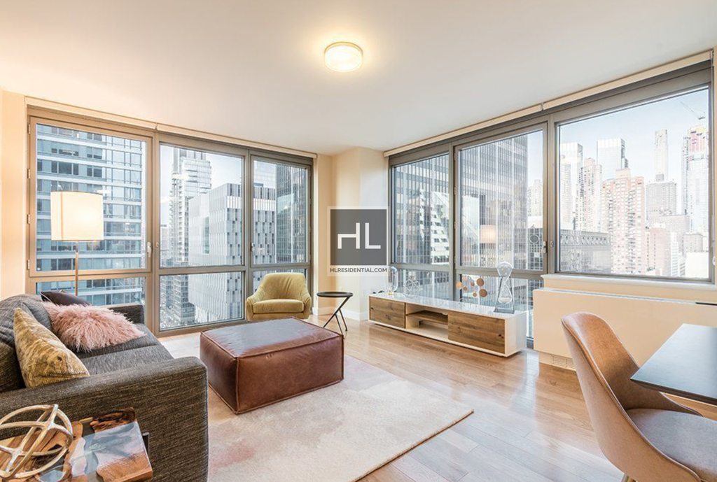 West 57th Street - Photo 11