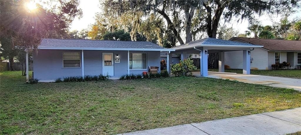 340 Tropical Ln - Photo 0