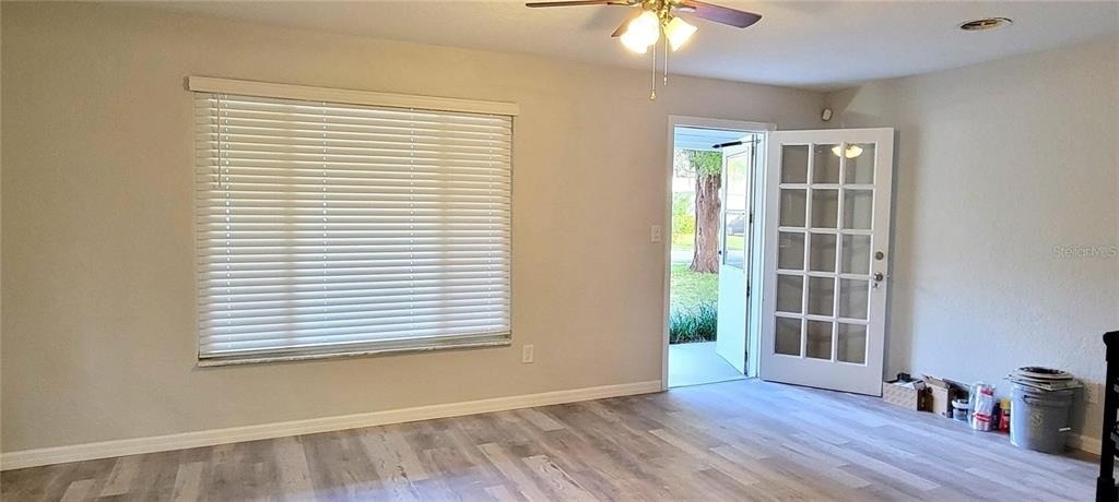 340 Tropical Ln - Photo 3