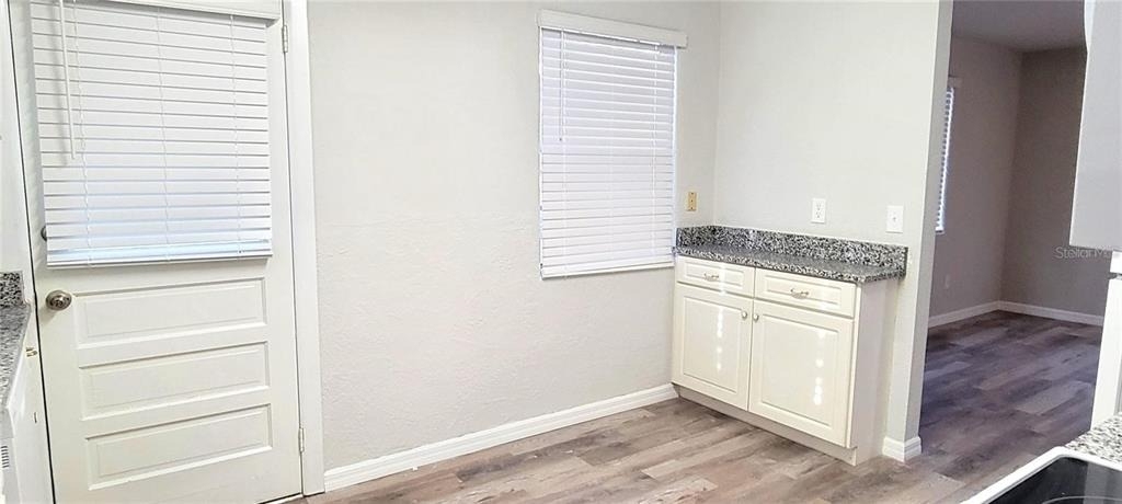 340 Tropical Ln - Photo 5