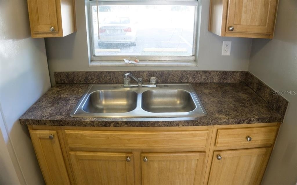 4601 22nd Avenue S - Photo 3
